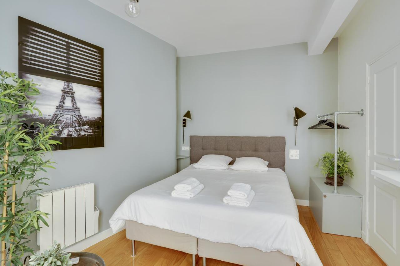 Charmant Studio Au Coeur De Paris Pour 2 Personnes By Weekome Buitenkant foto